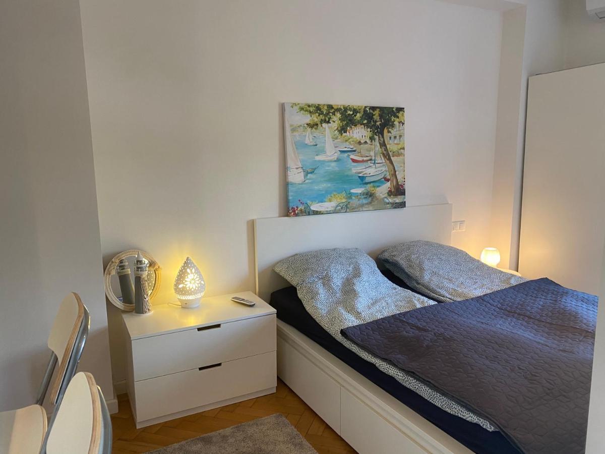 Blue Port Apartment In Ujlipotvaros With Free Parking Budapest Extérieur photo