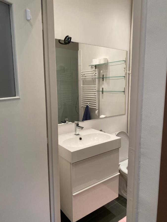 Blue Port Apartment In Ujlipotvaros With Free Parking Budapest Extérieur photo